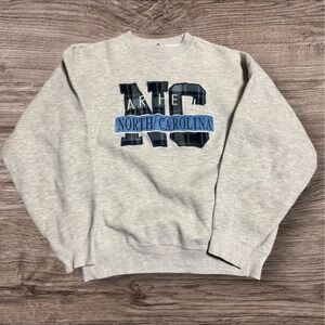 VINTAGE Logo 7 North Carolina Embroidered Crewneck Sweatshirt Men Medium